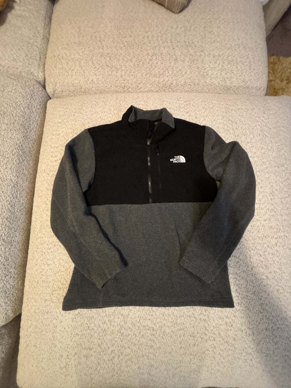 The North Face Tundra Quarter-Zip Fleece Pullover Jacket